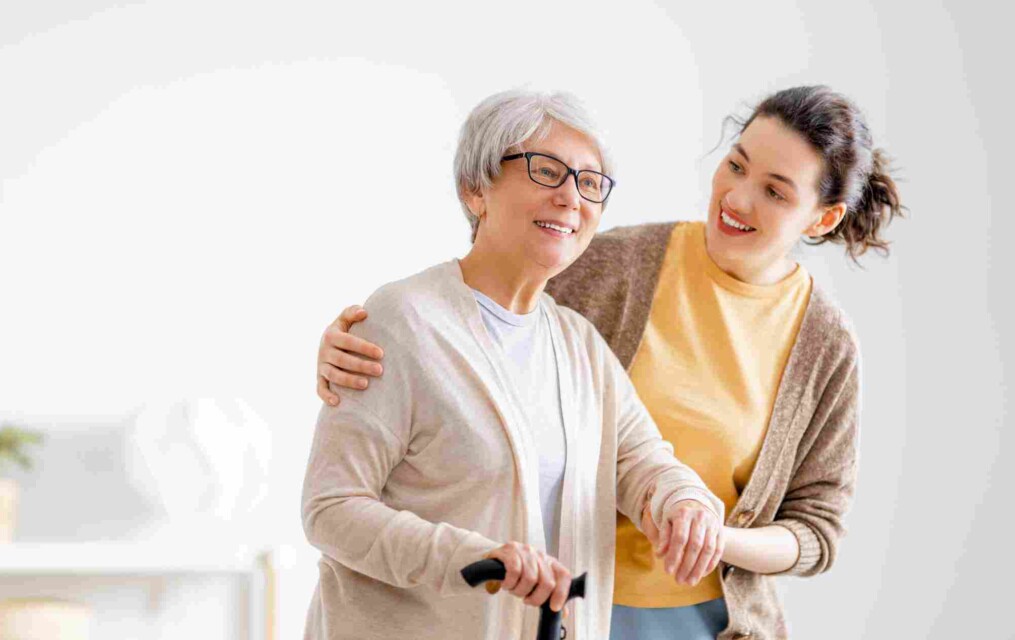 Bonus Caregiver 2023: Come richiedere l’Home Care Premium